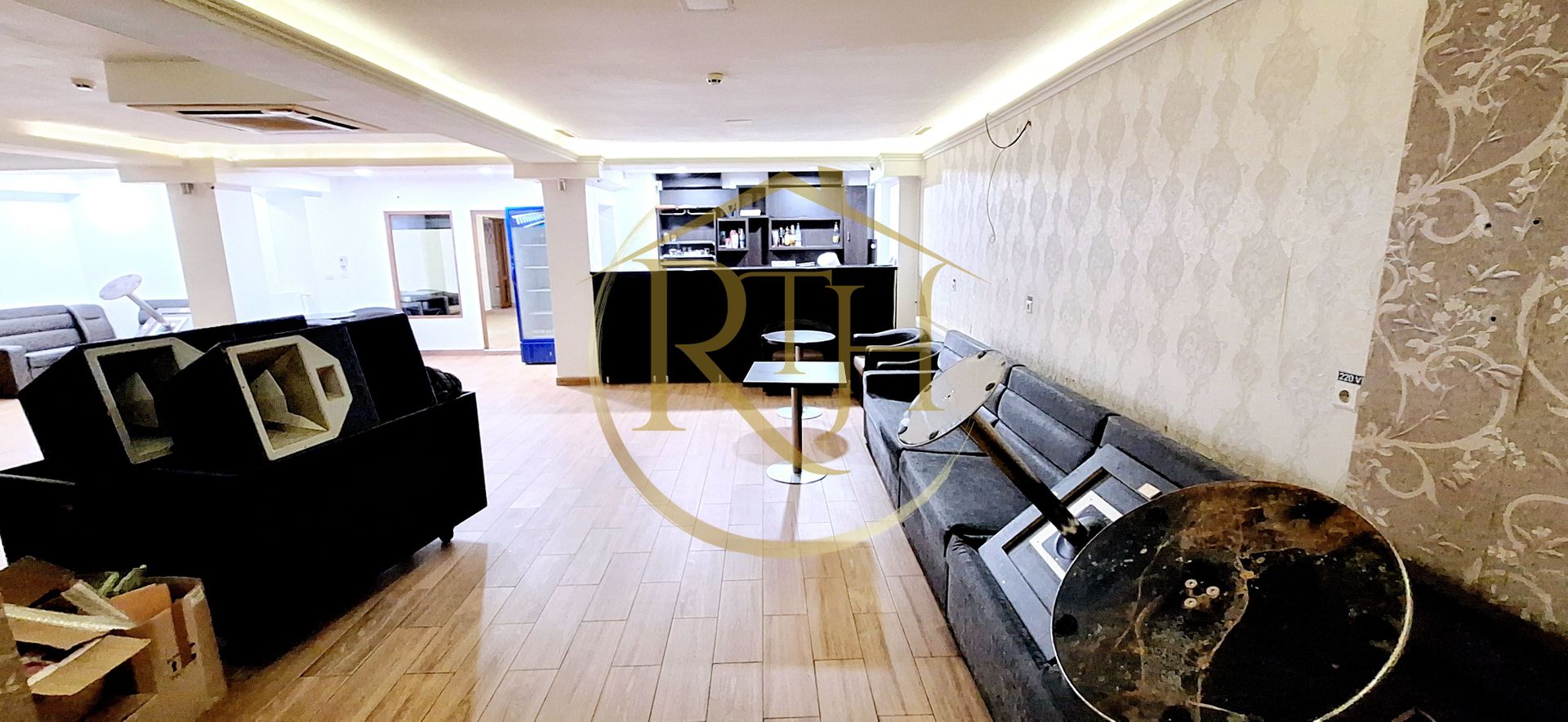 De inchiriat– fosta Terasa Tabaco  in Complexul Studentesc, Timisoara. - Poză 11