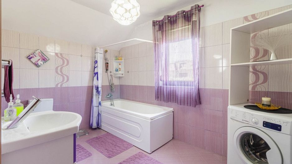 Vila spațioasă și elegantă, aproape de pădure – Tunari, Ilfov - Poză 15