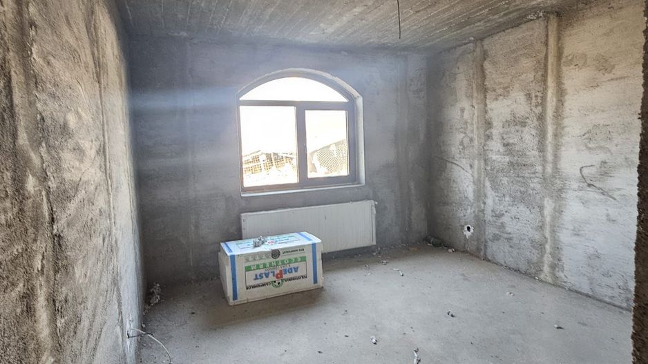 Casă pe platou, liniște și natură – Boțești, Argeș - Poză 11