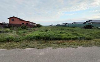 Teren intravilan situat într-o zonă liniștită - Poză 2