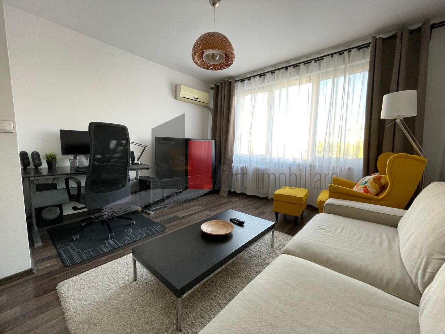 APARTAMENT 2 CAMERE -SALA PALATULUI - Poză 6