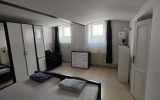 Apartament generos 4 camere la 5 minute de Piața Victoriei - Poză 3
