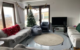 Vila cu 5 camere, Borhanci, 540Mp, 3 Parcari,Gradina, View,Petfriendly - Poză 1