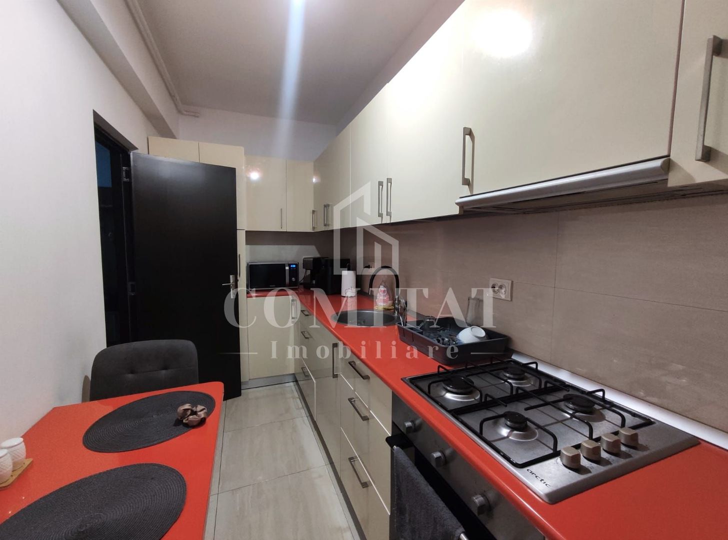 Apartament modern de vânzare | 2 camere | Zonă centrală - Poză 6