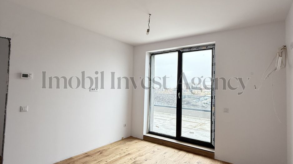 Apartament 4 camere de vanzare Pipera in bloc cu vedere la lac - Poză 28