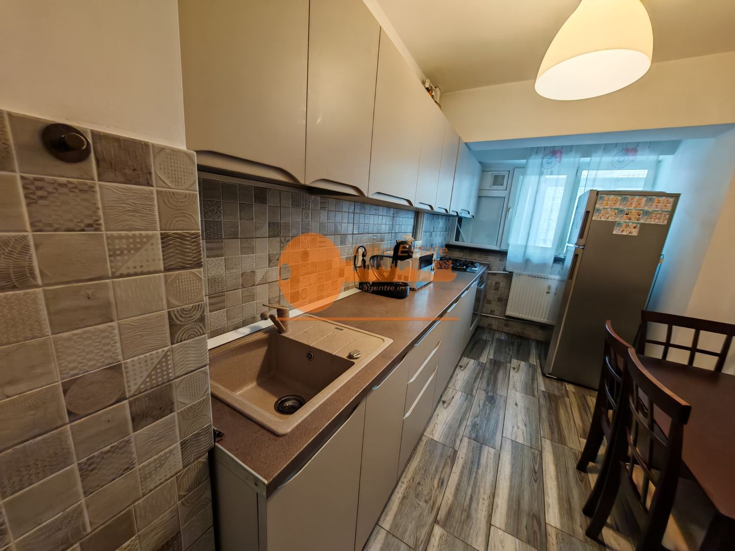 3 camere la aproximativ 300m de Metrou Lujerului - Poză 8