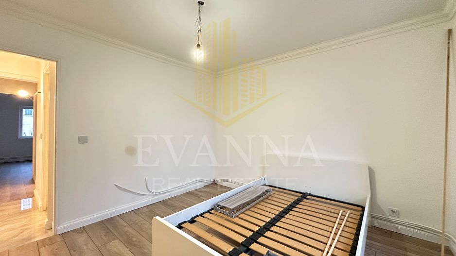 3 camere, decomandat - strada Mărășești - Poză 6