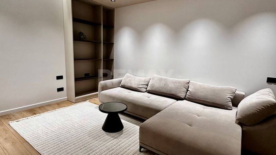 Apartament în chirie în inima Chișinăului - Poză 2