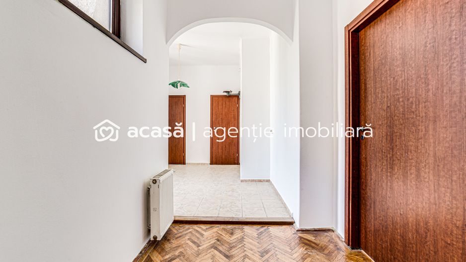 Preț redus! Apartament la casă, în centru - Poză 5