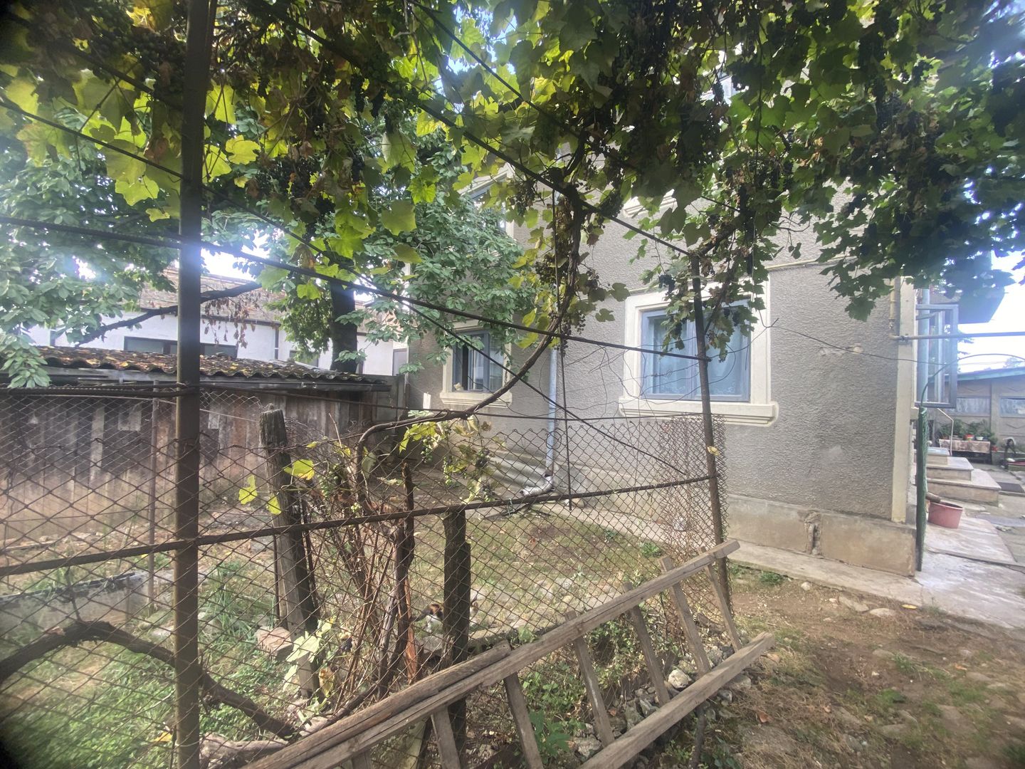 Vanzare casa cu 6 camere in Targoviste - vizavi de Colegiul Carabella - Poză 19