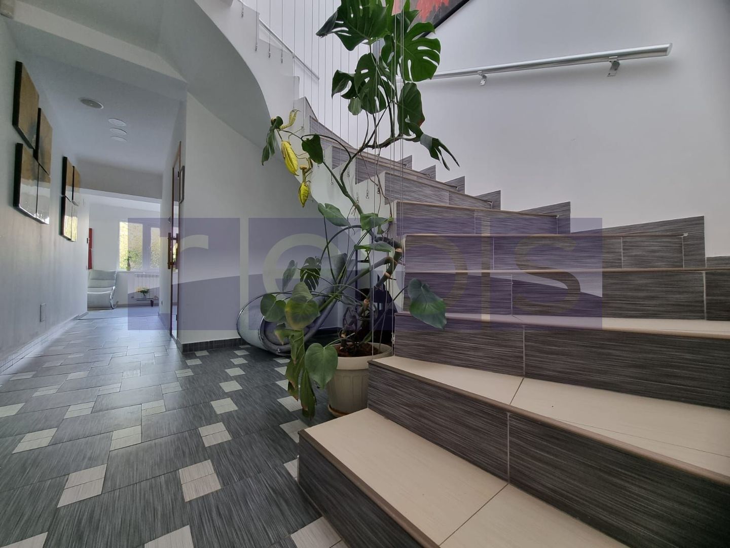 INCHIRIERE SPATIU COMERCIAL-2 VILE | ZONA MOGOSOAIA - Poză 32