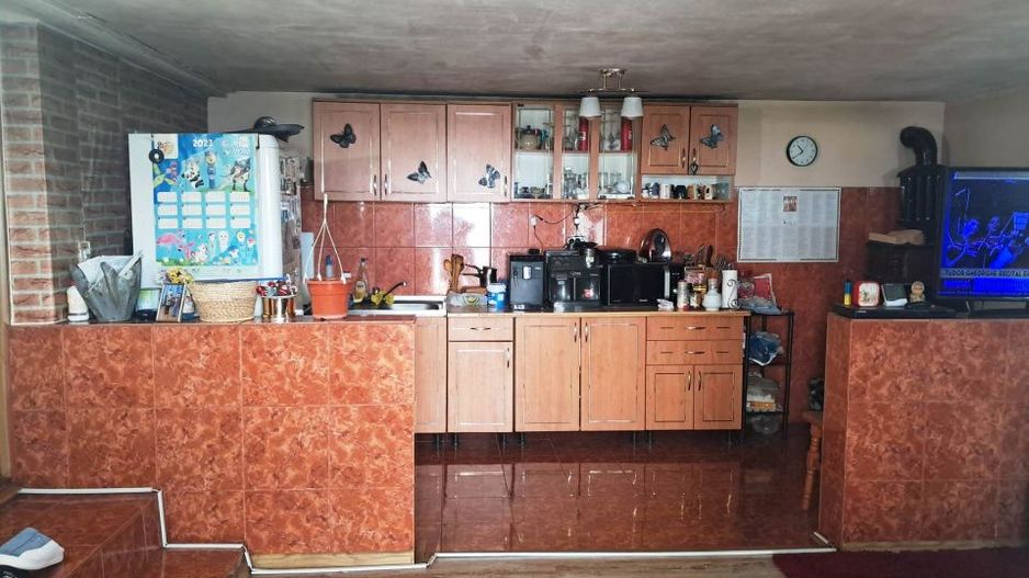 Casă și teren Polovragi - Poză 9