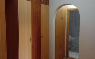 Apartament 2 camere, zona Nicolina 1, Iași – decomandat, scară renovată - Poză 6