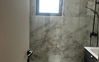 Apartament cu 3 camere - Zona Unirii - Poză 3