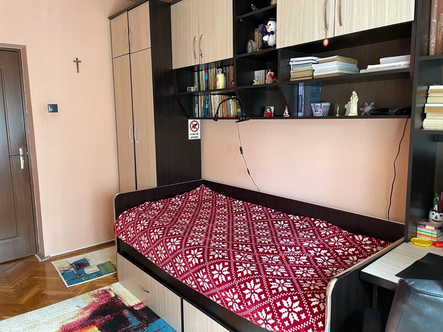 ageuropa.ro vinde apt. 4 cam 80mp la PARTER în zona CENTRALA. - Poză 15