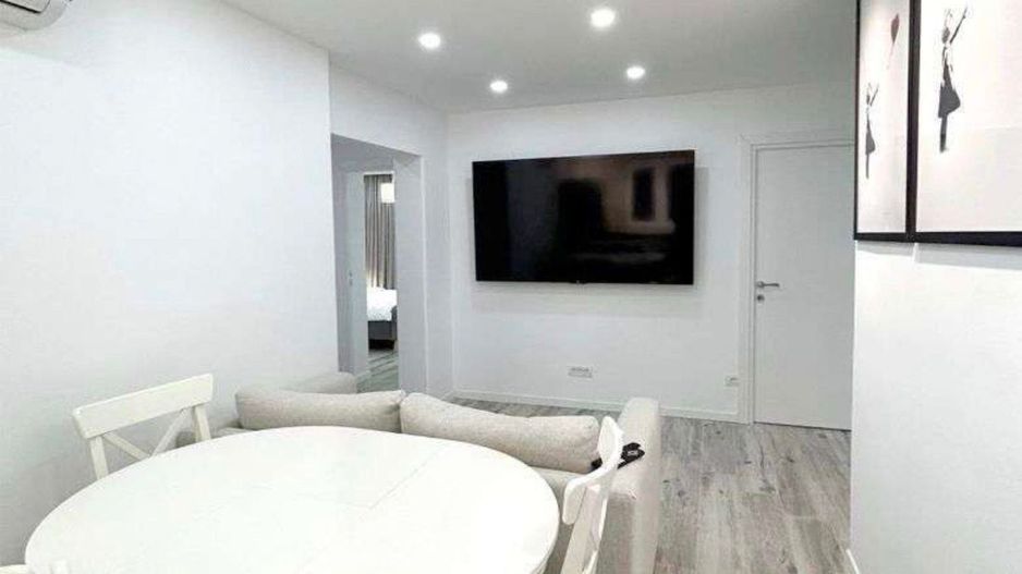 AP. 3 CAMERE UNIRII, CENTRALA, MASINA SPALAT VASE, MOBILAT MODERN - Poză 12