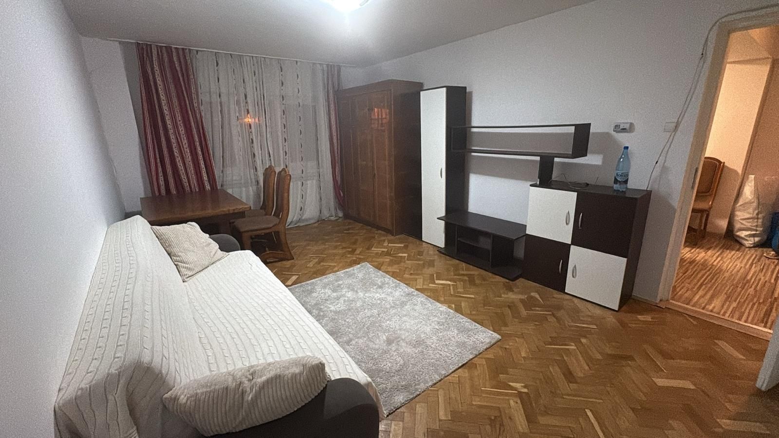 Apartament 2 camere- 1 Mai, Pelendava - Poză 3