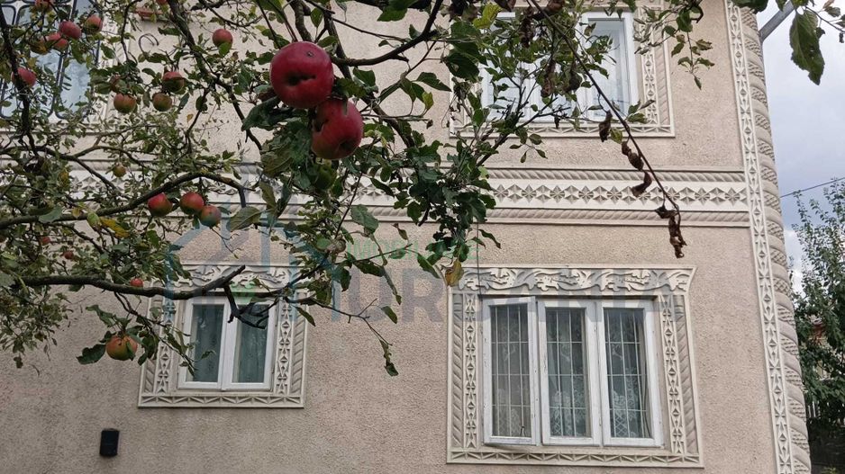Casă cu etaj și teren de 1450 mp în Lunca, Pașcani - Poză 5