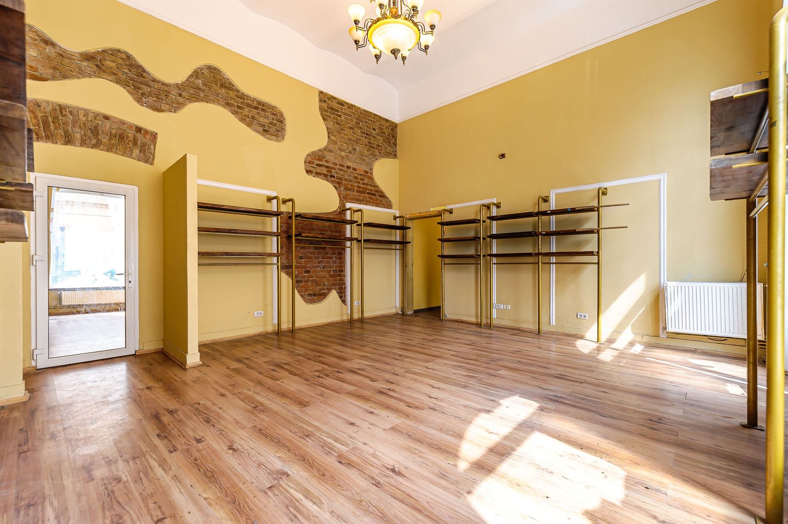 Spațiu comercial în Piața Catedralei - Poză 15