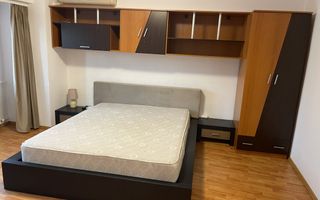 Inchiriere apartament 3 camere - Poză 6
