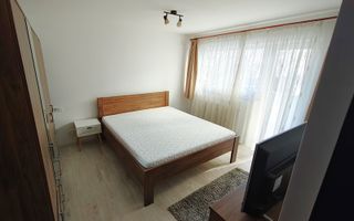 Apartament cu 3 camere - zona Florilor Floresti - Poză 4