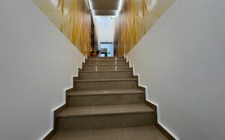 Spatiu comercial de vanzare cu chirias - Poză 9