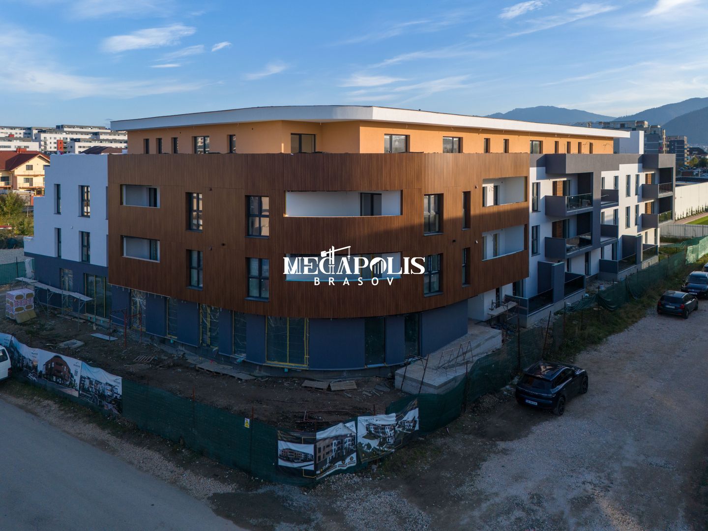 Apartament 3 Camere | 76 MP Utili | Tractorul | Bloc Nou - Poză 1