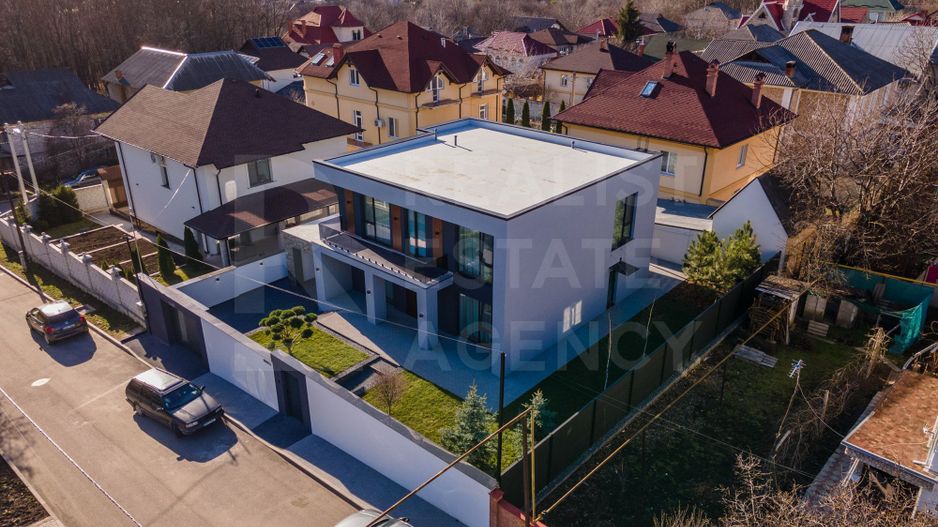 Vânzare, high-tech de lux, 6 camere, Rîșcani - Poză 2