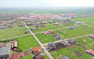 TEREN PENTRU CASE SAU DUPLEXURI 600 MP - Poză 3