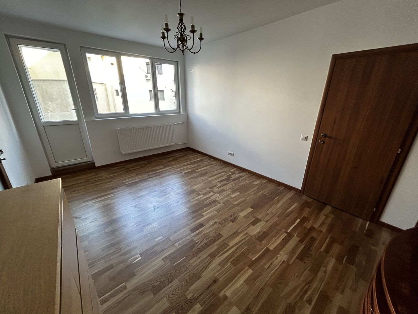 Piata Domenii- Apartament 2 camere cochet, semi-mobilat si utilat - Poză 2