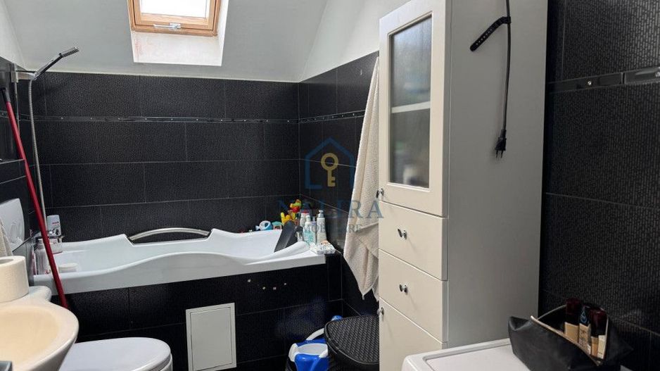 Apartament spatios de vanzare 3 camere Victoriei - Poză 18