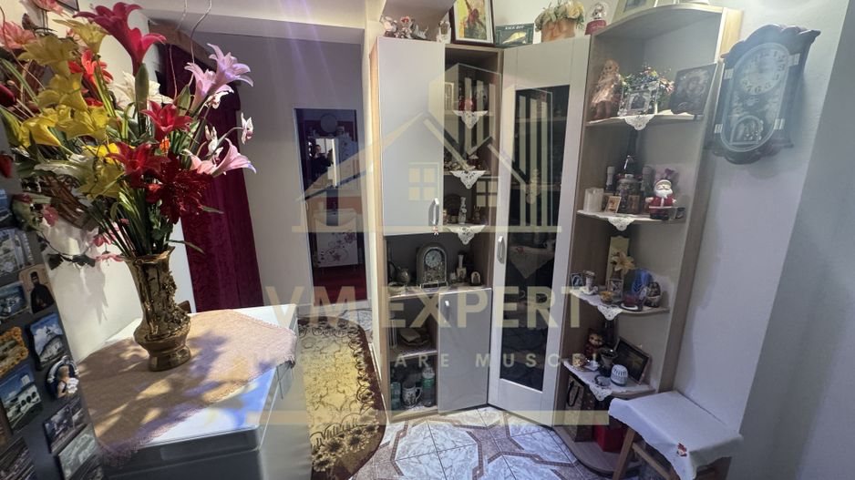 APARTAMENT 2 CAMERE ETAJ 4 VISOI CAMPULUNG - Poză 8