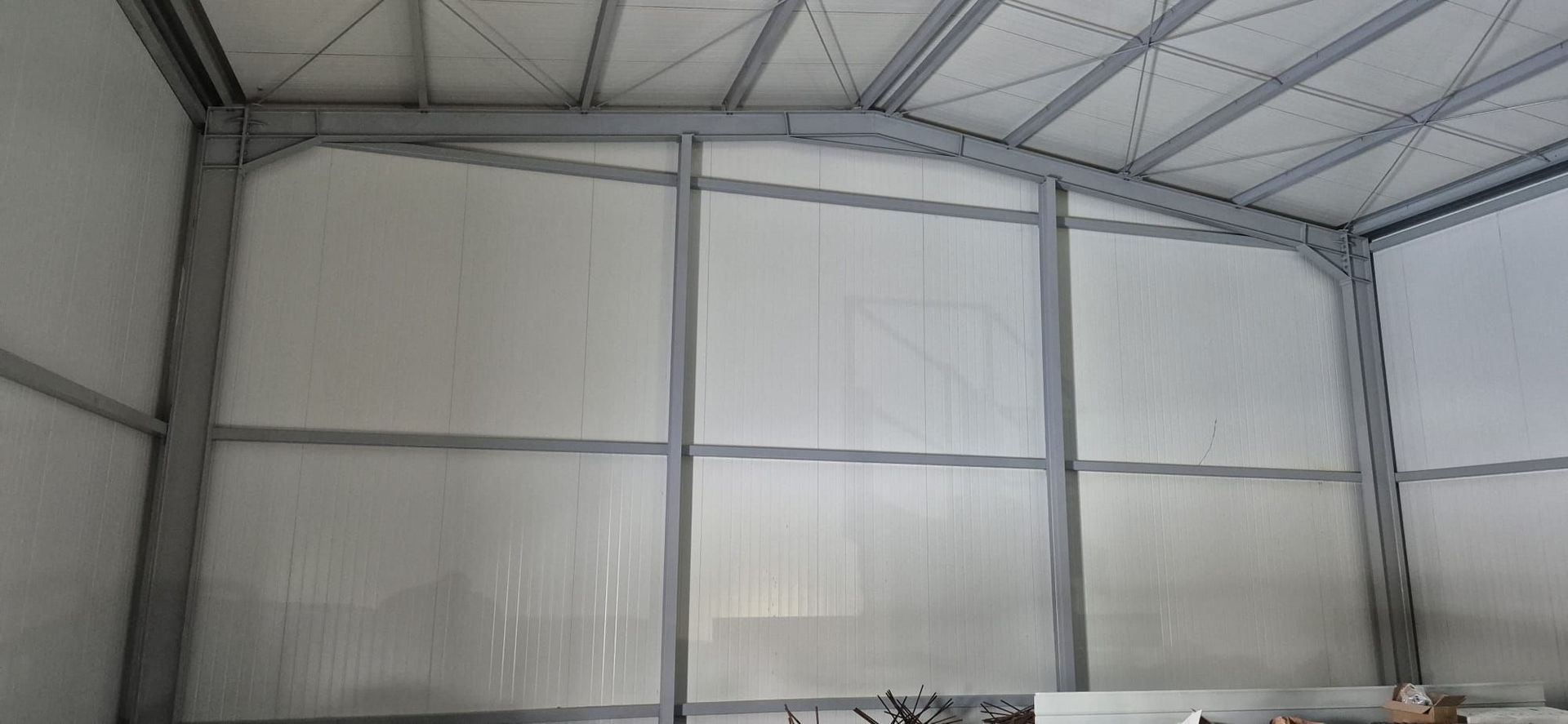 De vanzare hala industriala de 300 mp in Prelungirea Garii Catelu - Poză 8