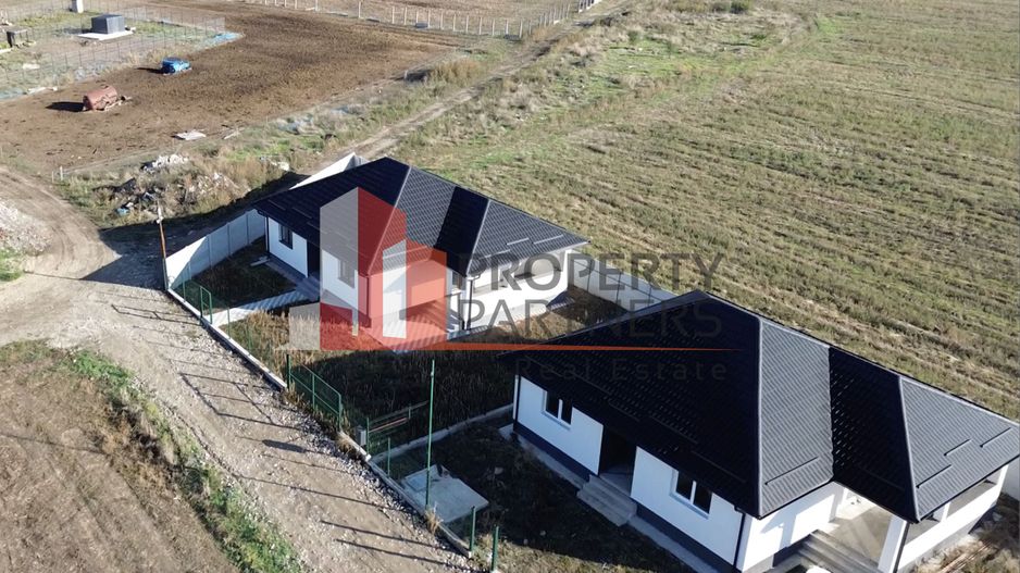 Casa în comuna Sabareni, judetul Giurgiu. - Poză 3