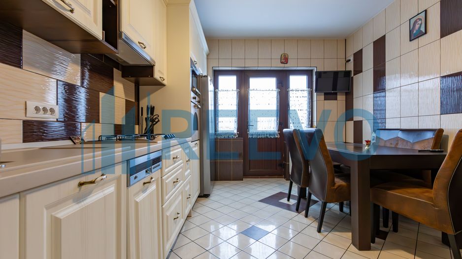 Casă/Vilă cu foișor | 1.000 mp teren | Măgura - Poză 4