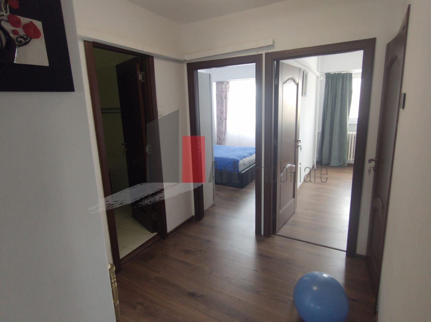 Vânzare apartament decomandat 4 camere Bd. Obregia - Pasajul Europa Unită - Poză 1