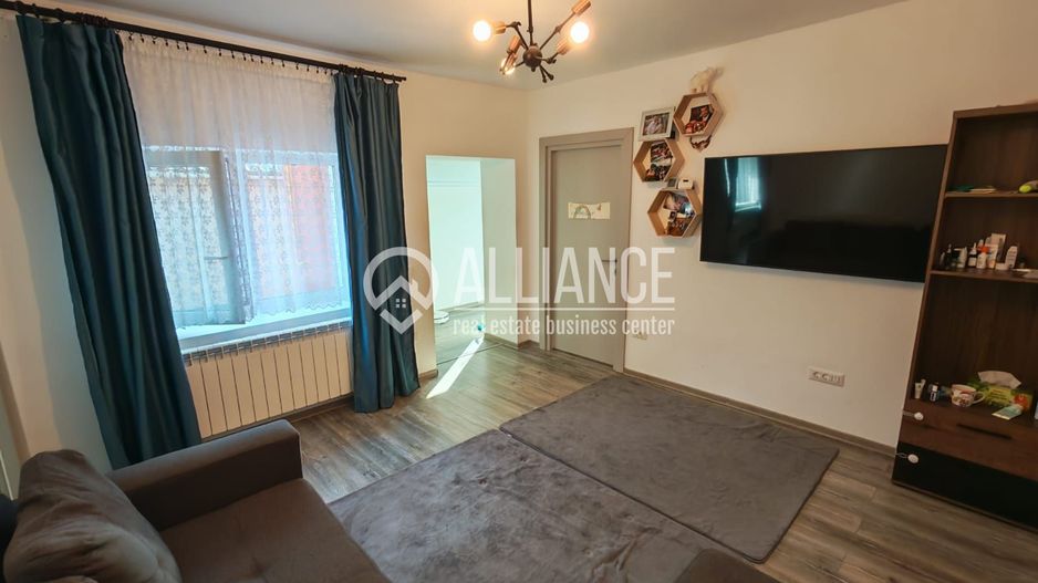 OVIDIU (Cod 01) Casa eleganta complet mobilata „la cheie” - Poză 4