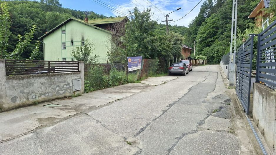 Teren intravilan 1203 mp Bascov-Florea zona Superba - Poză 7