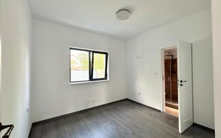 Super pret - Casa individuala cu 4 camere - Sanmihaiu Roman - Poză 2