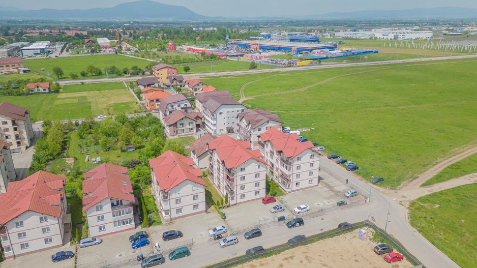 Apartament 2 camere mobilat si loc de parcare in Tractorul - Poză 17