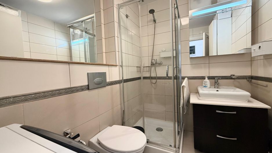 COSMOPOLIS - Apartament cu 2 camere, mobilat si utilat. - Poză 7