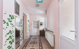 Casă de familie cu grădină și potențial în Giroc - Poză 3