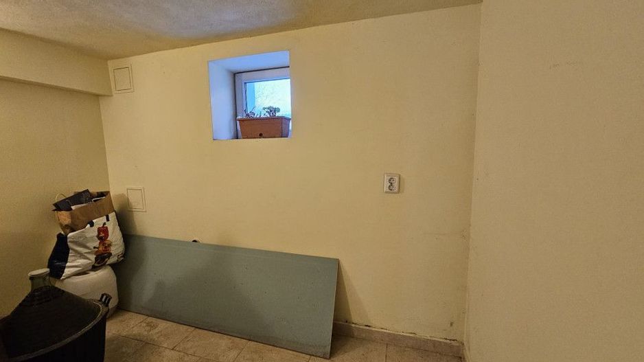 Casa mare, solida, Timisoara, D+P, 5 camere, 2 bai, Zona Lipovei - Poză 13