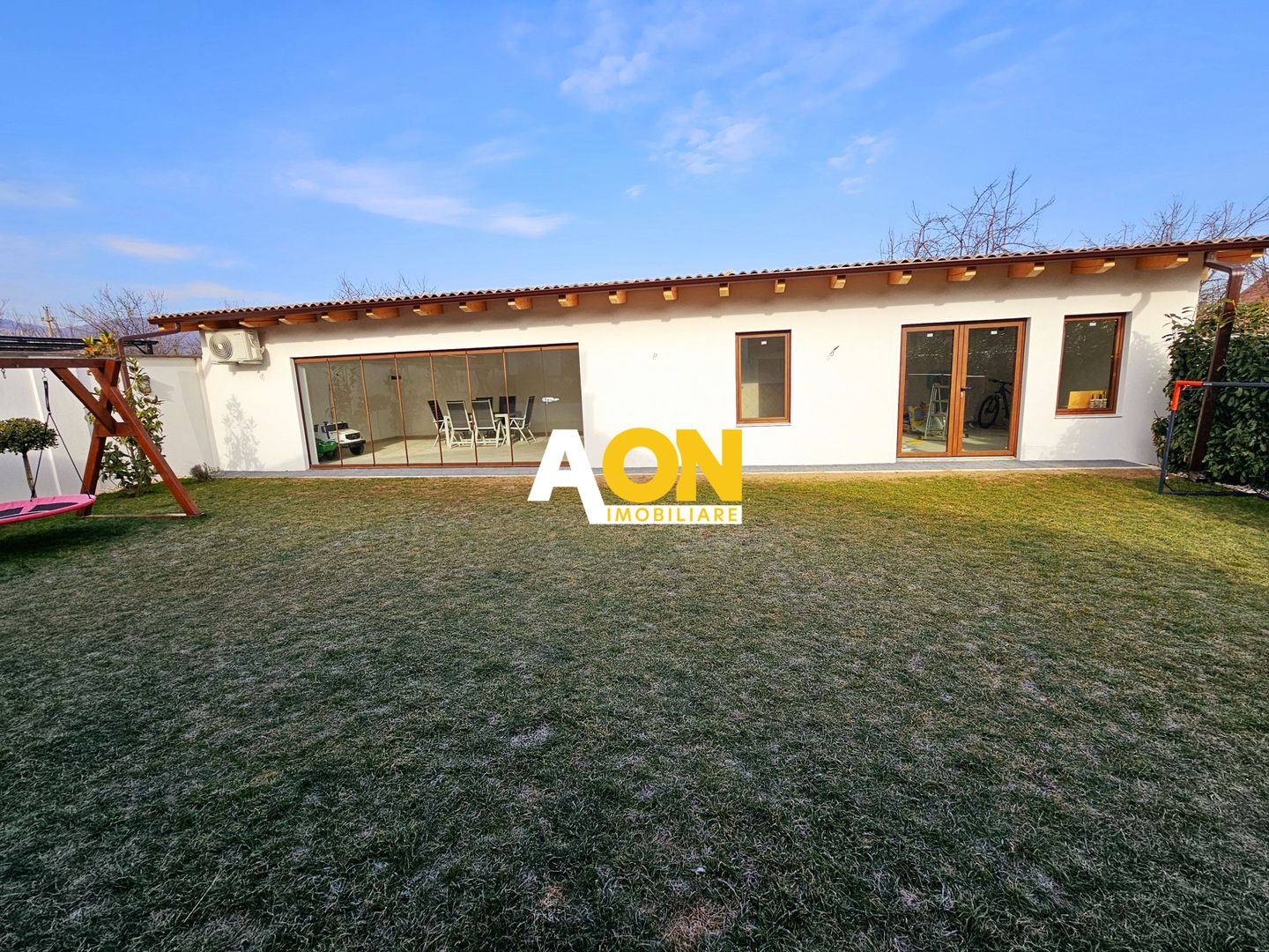 Casa noua, 6 camere, P+M, toate utilitatile, 608 mp teren, Micesti - Poză 20