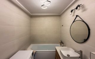 3 camere la cheie, zona Tetarom, bloc nou, garaj - Poză 6