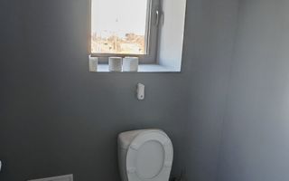 Spatiu de birouri/ call center/IT ,190 mp de inchiriat pret 2280 euro - Poză 11