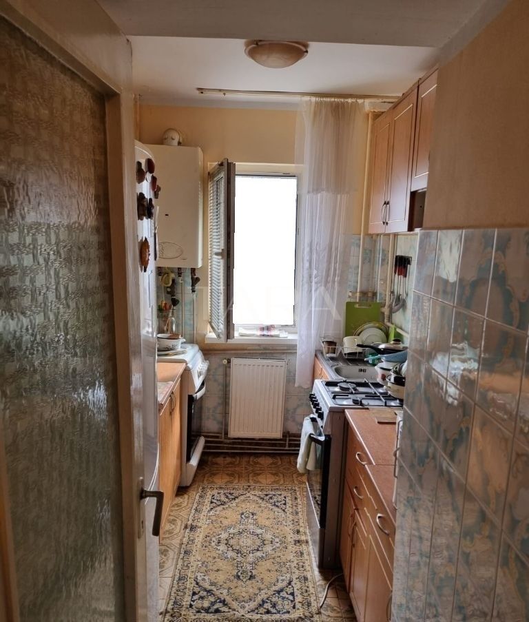 Apartament cu 4 camere, zonă verde, aproape de pădure. - Poză 4