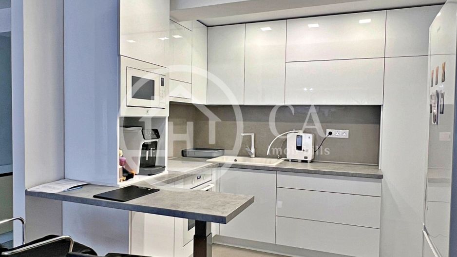 Apartament cu 3 camere de închiriat in cartierul Luceafărul, Oradea - Poză 12