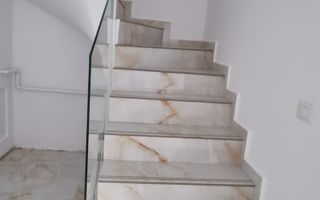 Reședință Modernă cu Finisaje Distinse - Poză 52