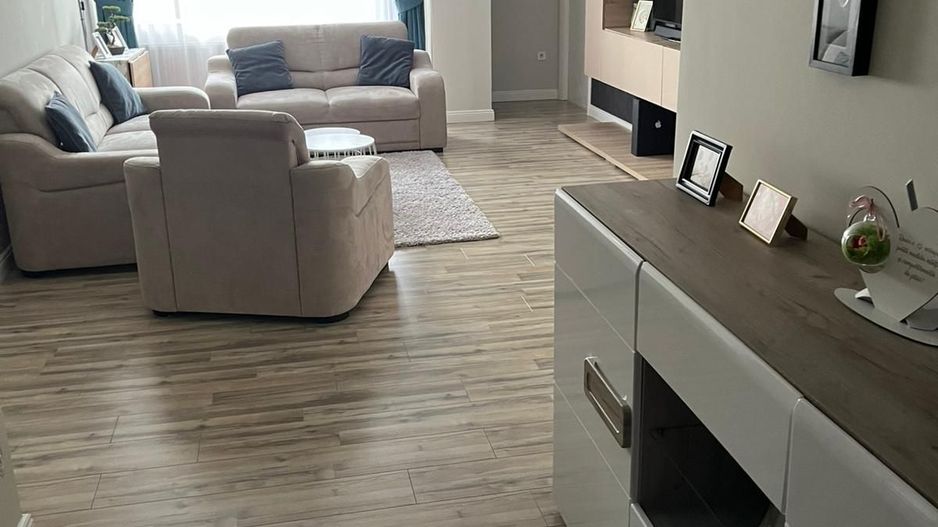 Apartament 3 camere,utili + 2 balcoane, parcare subterană – Turnisor - Poză 3